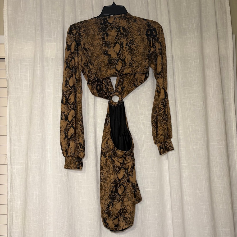 Windsor‎ Mini Dress Womens Brown Snakeskin Cutout O-Ring Deep V Long Sleeve Sexy - Picture 4 of 5